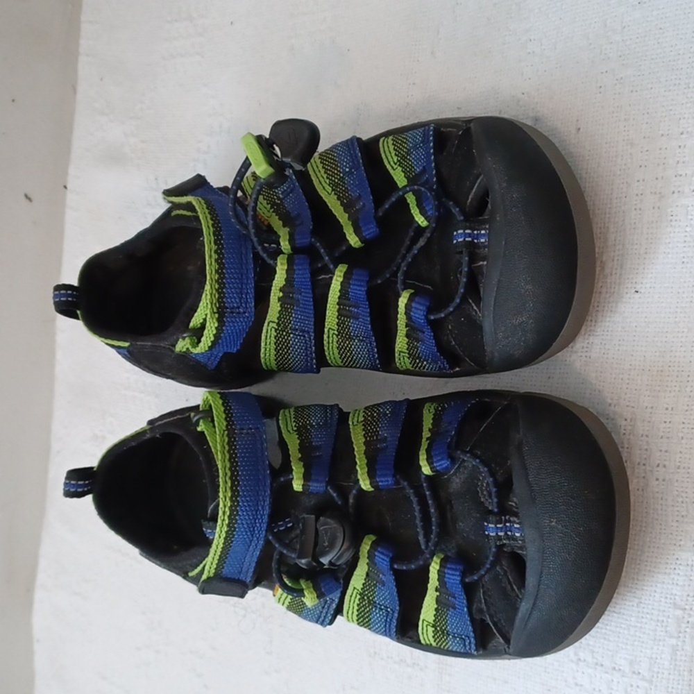 Keen Newport H2 Sandal Youth Size 1 Multicolor Bungee Lace Lock